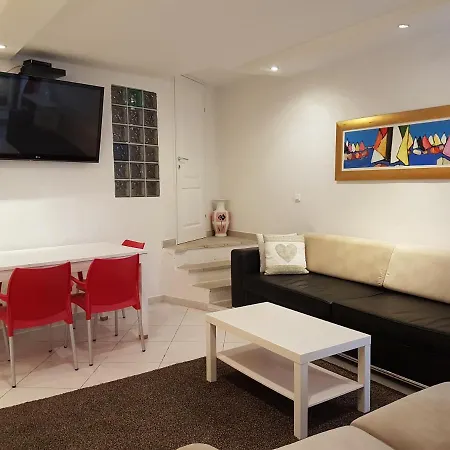 Art House